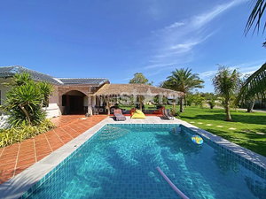 Family 4-Bedroom Farmhouse with Guest House, 6 Rai of Land, and Private Fishing Lake for Sale in Paknampran 3849804206