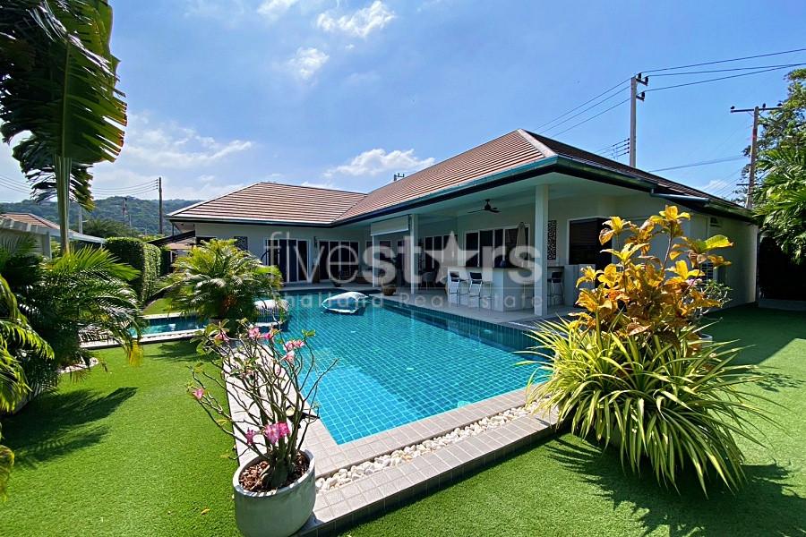 Modern 3 Bedroom Luxury Pool Villa For Sale in Huana Hua Hin 3972076933