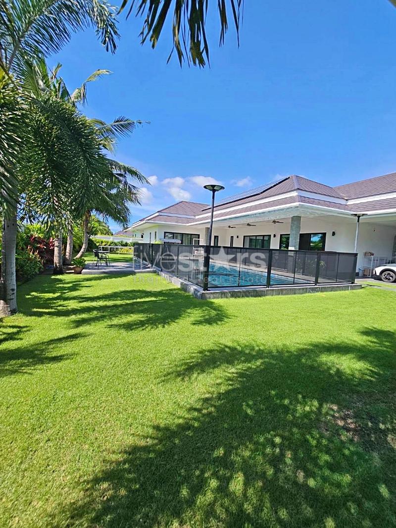 The Clouds Cha Am Hua Hin Villa For Sale 1159560287
