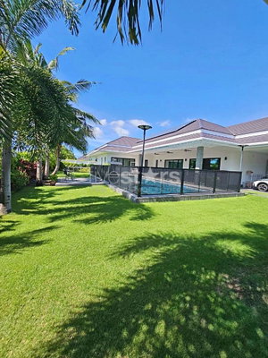 The Clouds Cha Am Hua Hin Villa For Sale 1159560287