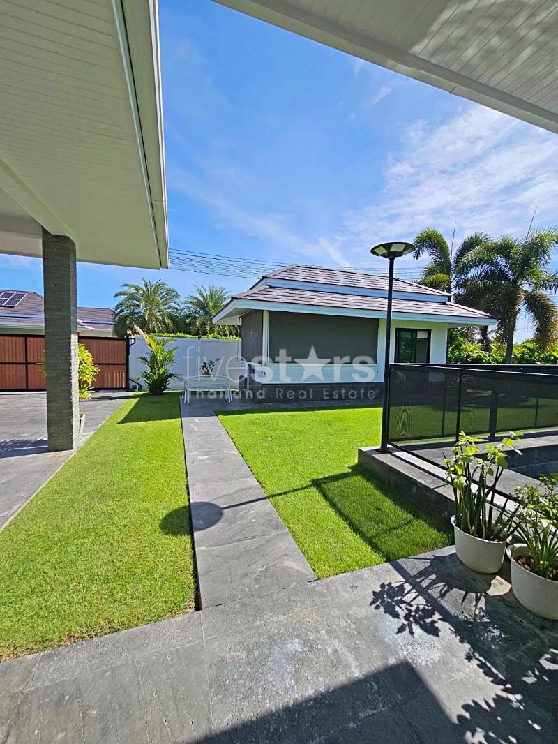 The Clouds Cha Am Hua Hin Villa For Sale 1159560287