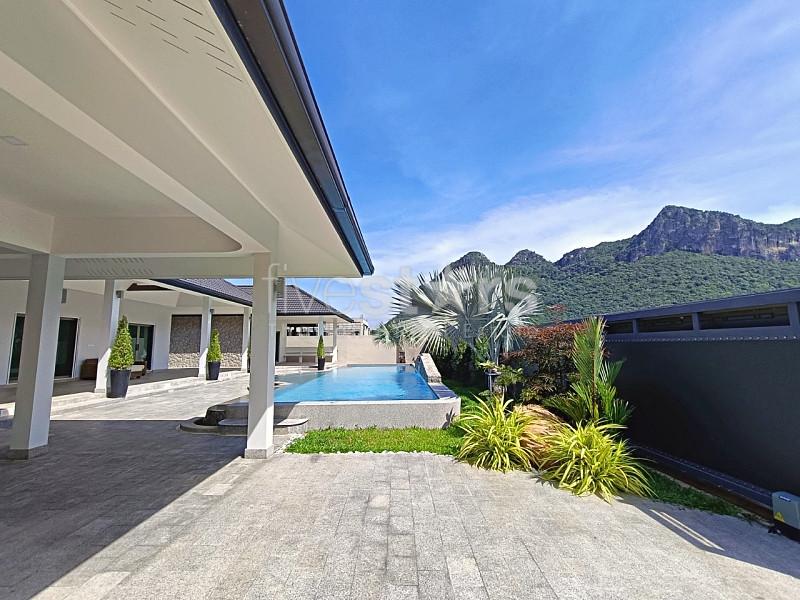 Newly Built 3-Bedroom Pool Villa with Mountain Views Near Dolphin Bay Beach 2870156659