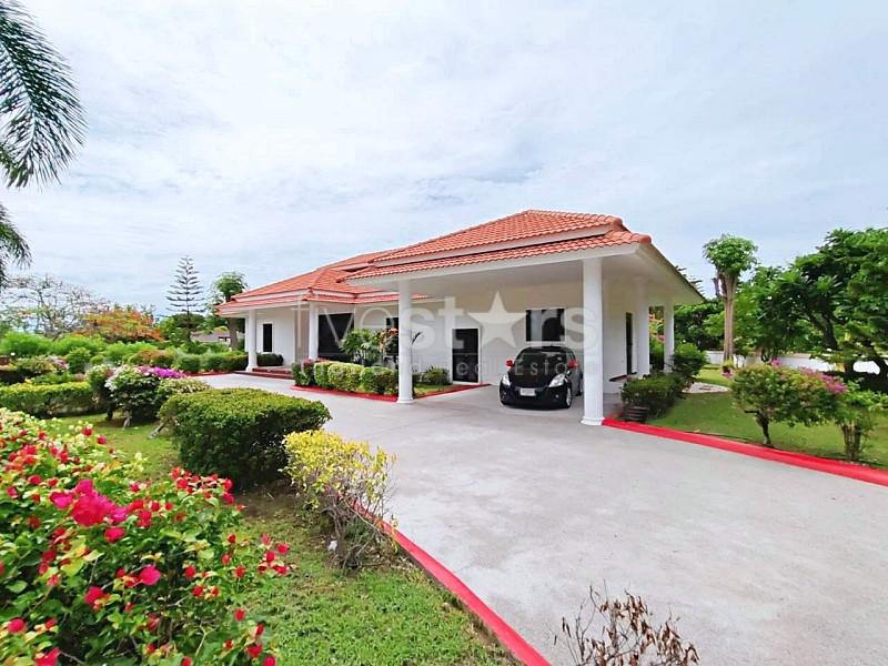 Luxurious Balinese-Style Pool Villa for Sale at Palm Hills Golf Course Hua Hin 897026256