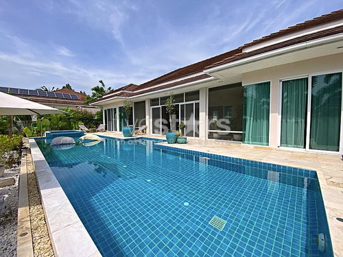 Stunning 3-Bedroom Luxury Pool Villa for Sale at Red Mountain Hua Hin 1114683462