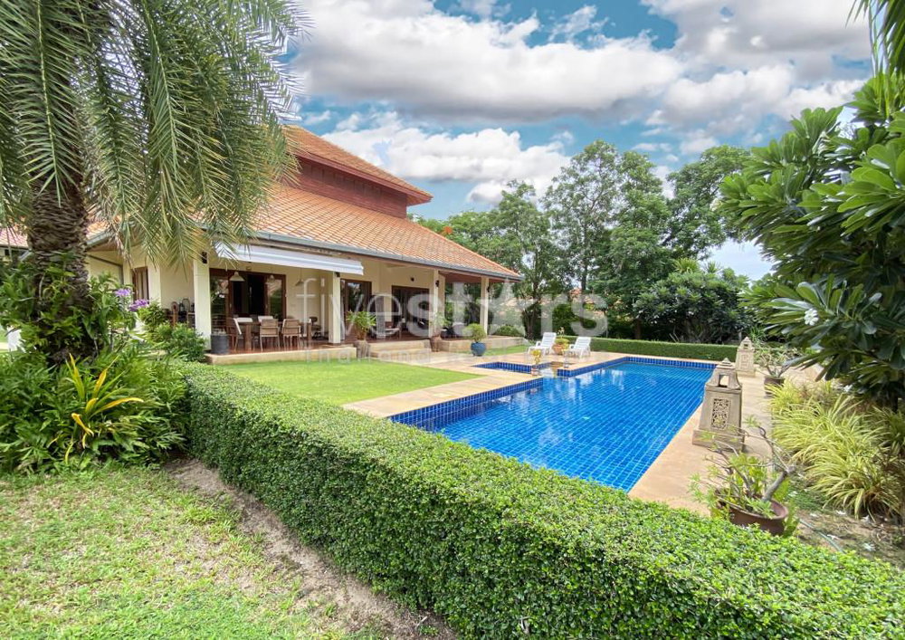 Bali-Style Luxury Pool Villa for Sale in Hua Hin Soi 116 1848651676