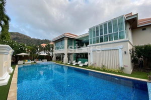 Stunning 5-Bedroom Villa with Mountain Views, Near Sainoi Beach in Hua Hin 3094931681