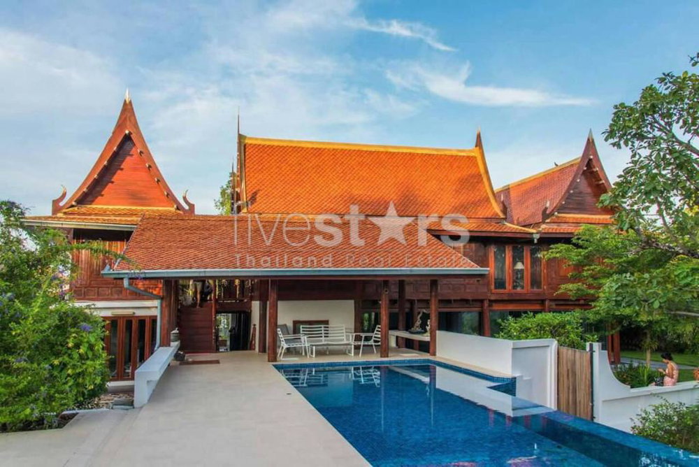 Modern/Traditional 4 Bedroom Pool Villa 917569576