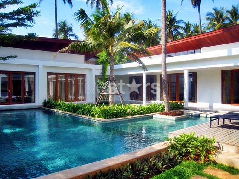 Executive 3 Bed Luxury Pool Villa by the Sea