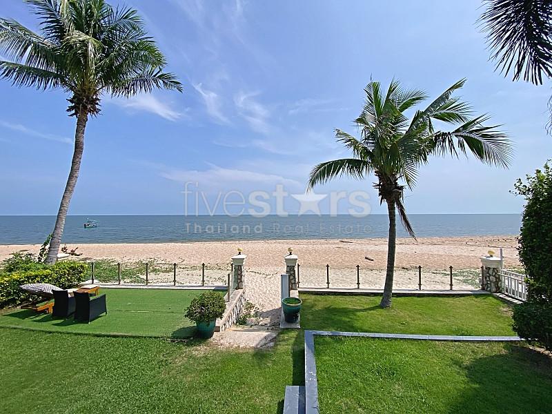 Rare True Beachfront Villa for Sale in Hua Hin – Price Reduced to THB 79 Million 2486730555