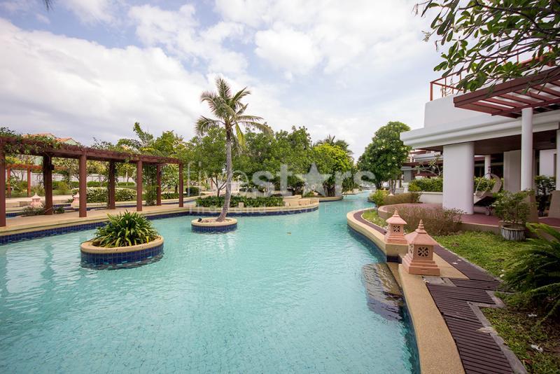 Luxury 3 Storey 3 Bed Villa – Beachfront Development 3812577197