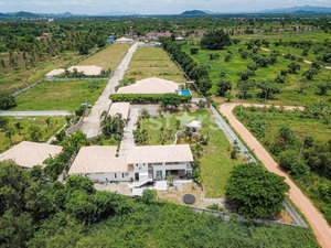 5 Bedroom House On Large Land Plot 1937789500