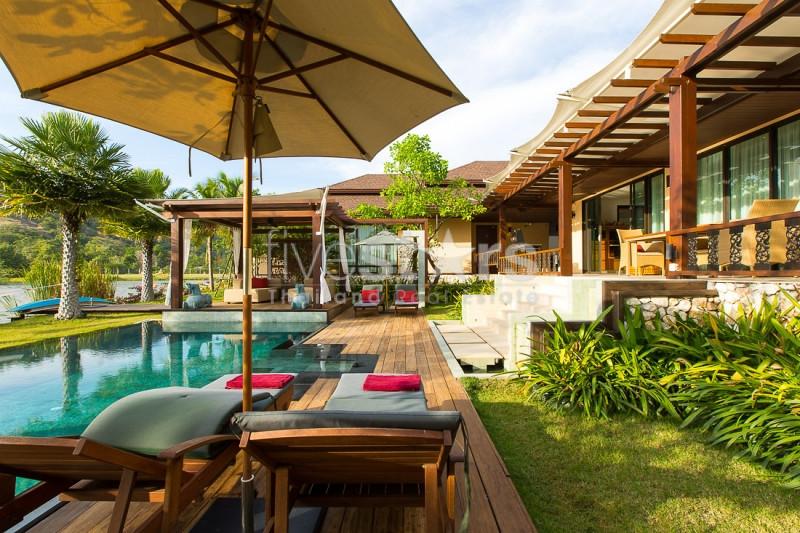Premium 3 Bed Lake Front Villa For Sale Near Khao Takiap Beach 75981482