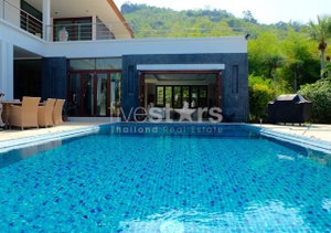 Phu Montra : Luxury 3 Bedroom Pool Villa 4207134401