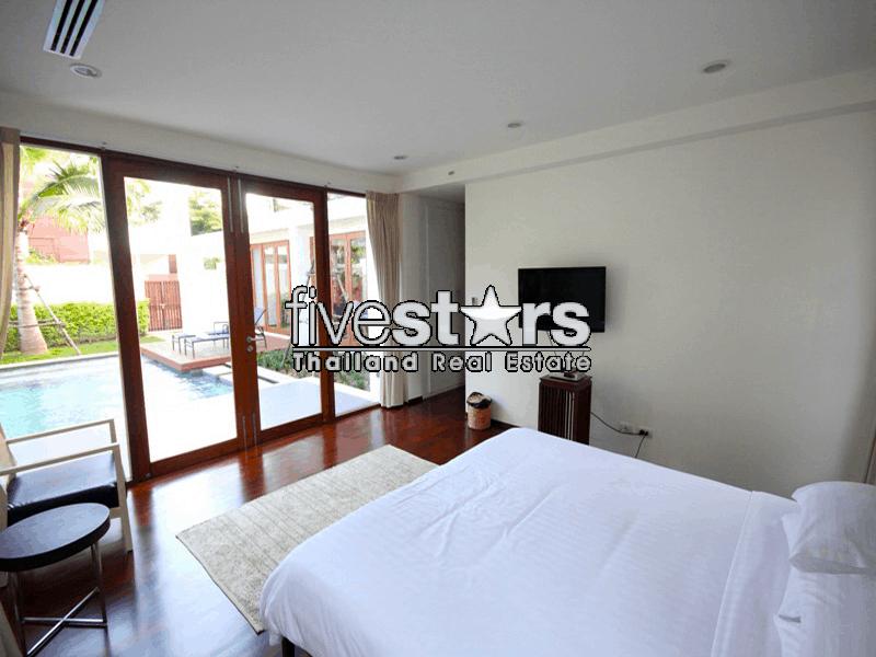 2 Bed, Luxury Pool Villa by the Sea 2182796346