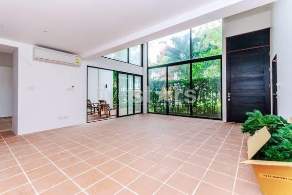 3 Bed Villa in Khao Takiab 1919041614