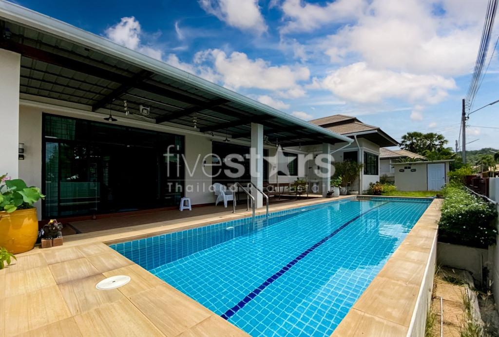 Hua Hin Hill Village 2 : 3 Bed Pool Villa On Soi 102