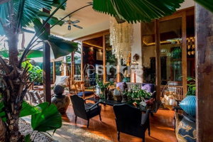 Artist-Designed Luxury Pool Villa with Extra Land for Sale Near Sai Noi Beach, Hua Hin 1939876473