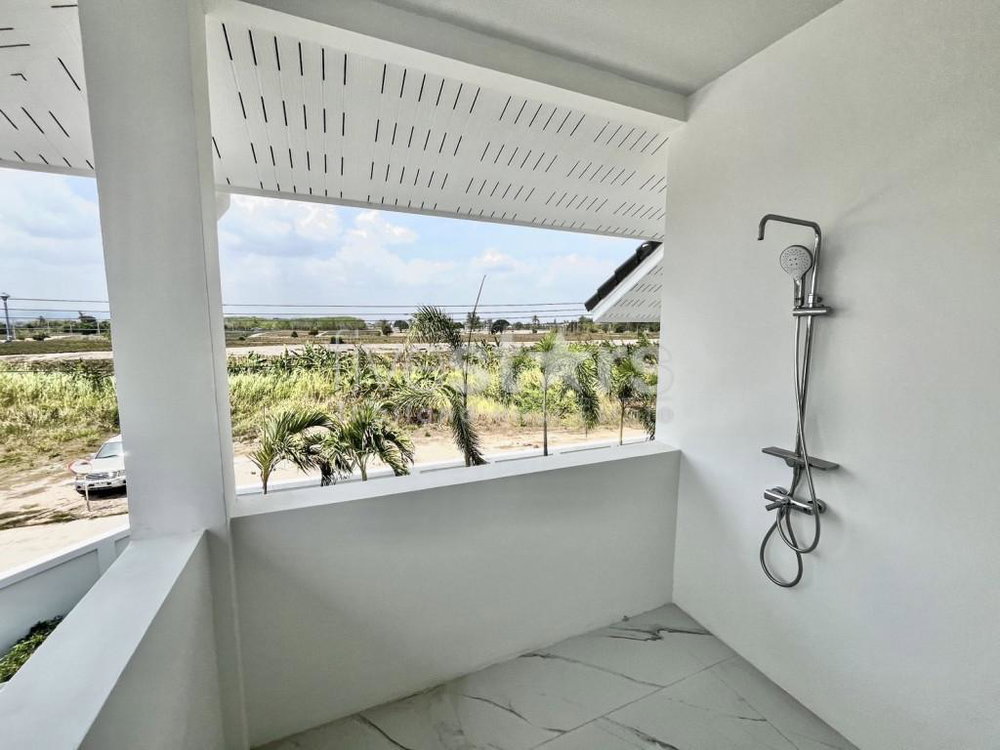 Luxury 7 Bedrooms Pool Villa Close To Black Mountain 3479150642