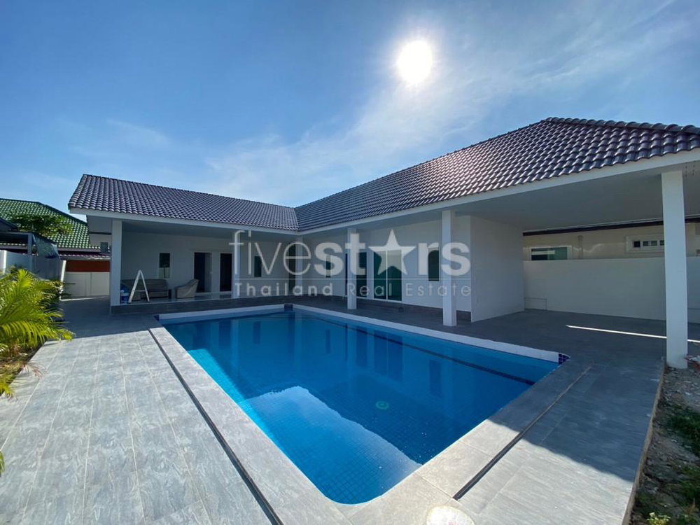 4 Bedroom Pool Villa Soi 102 For Sale 2726635805