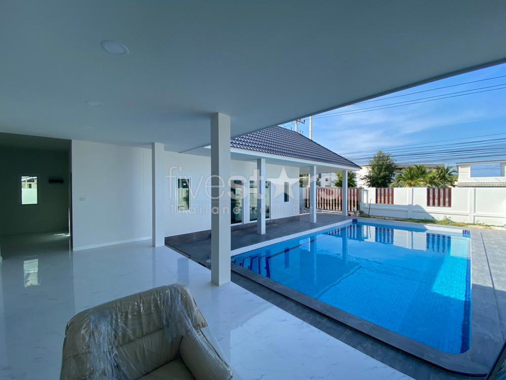 4 Bedroom Pool Villa Soi 102 For Sale 2726635805