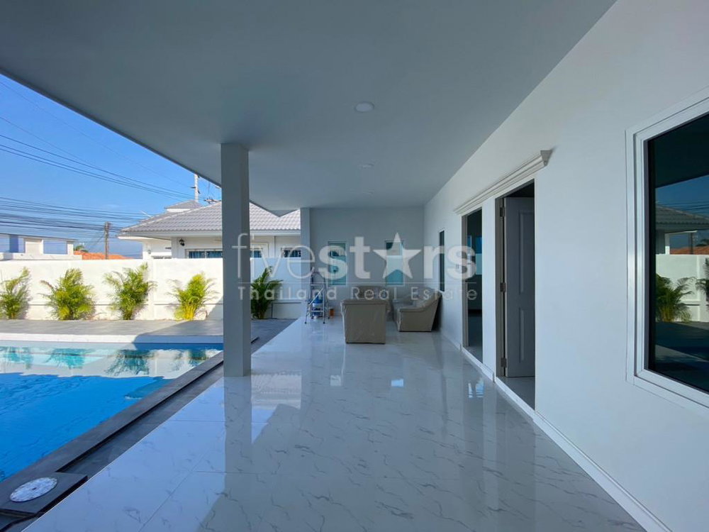 4 Bedroom Pool Villa Soi 102 For Sale 2726635805