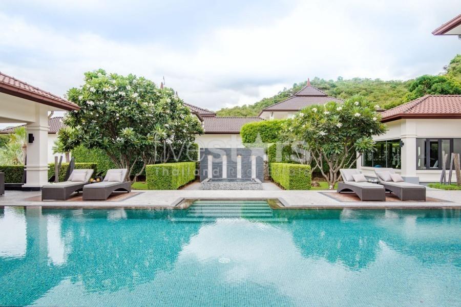 BelVida Estates: Ultra-Luxury 5-Bedroom Pool Villa for Exclusive Living 637177343