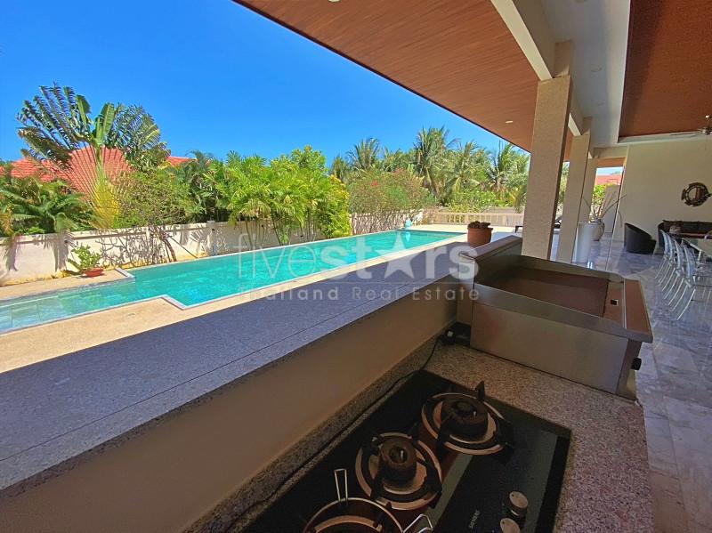 Elegant Thai-Bali Pool Villa for Sale Near Khao Kalok Beach 3908027802