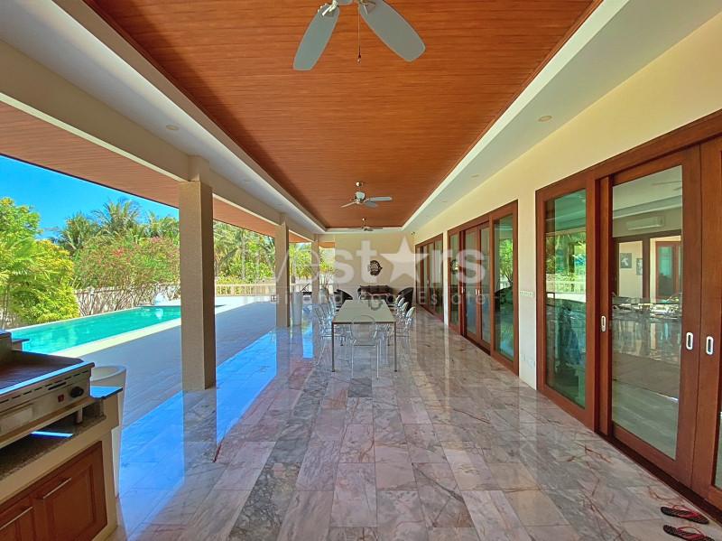 Elegant Thai-Bali Pool Villa for Sale Near Khao Kalok Beach 3908027802