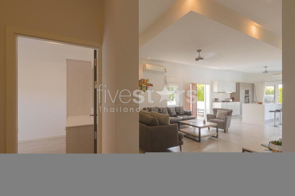 Phu Montra K-Haad : Luxury, Modern and Stylish 5 Bedroom Villa 3802071369