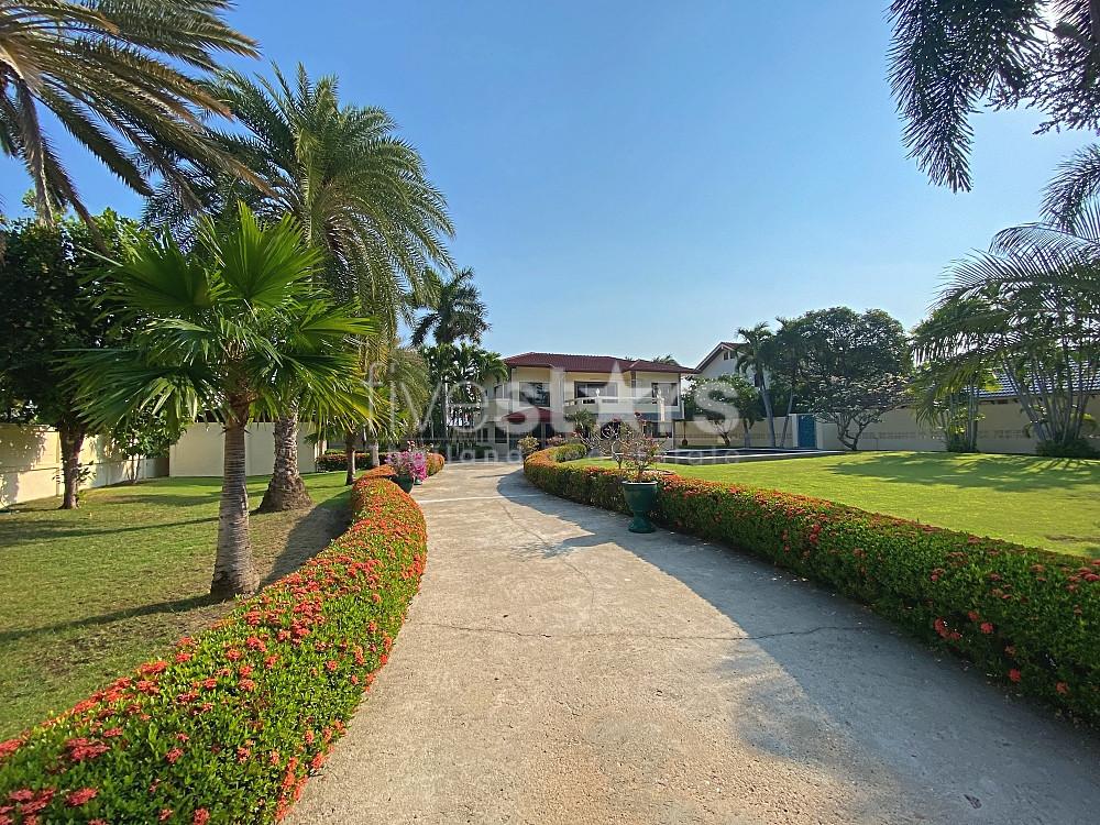 City Center 4 Bed Pool Villa on 1 Rai Land For Sale Hua Hin 2813219677