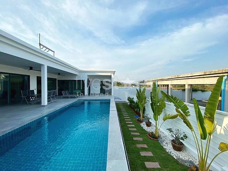 Modern Renovated 2-Bedroom Villa with Tropical Garden in Thap Tai, Hua Hin 507051968