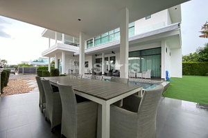 Modern 4-Bedroom Pool Villa with Rooftop Terrace Near Golf Course– Resort-Style Living in Hua Hin 2993293537