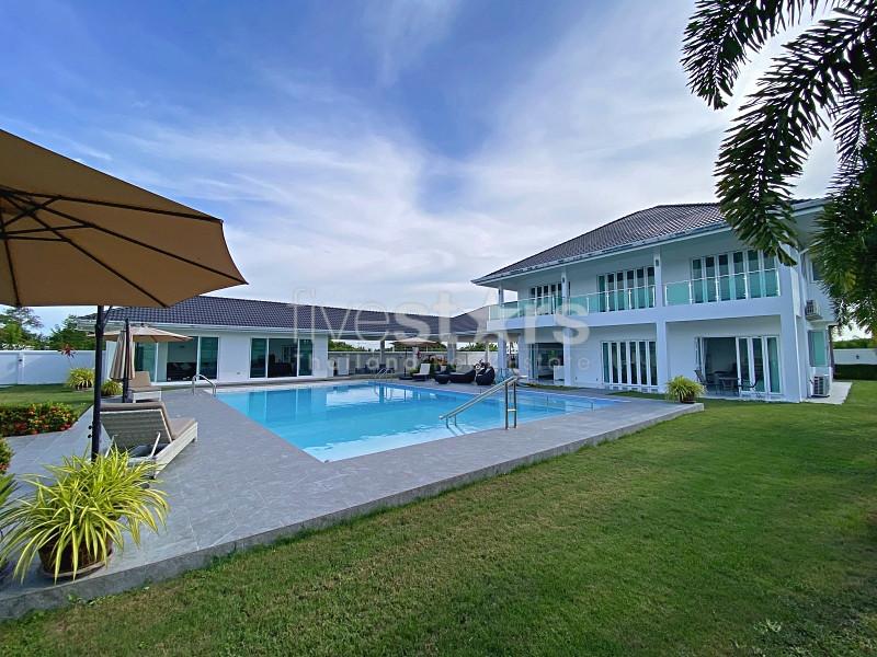 Private 7-Bedroom Villa Estate with 9 Bathrooms, Guesthouse, Games Room & Pool in Hin Lek Fai – Optional Extra Land 3828395879