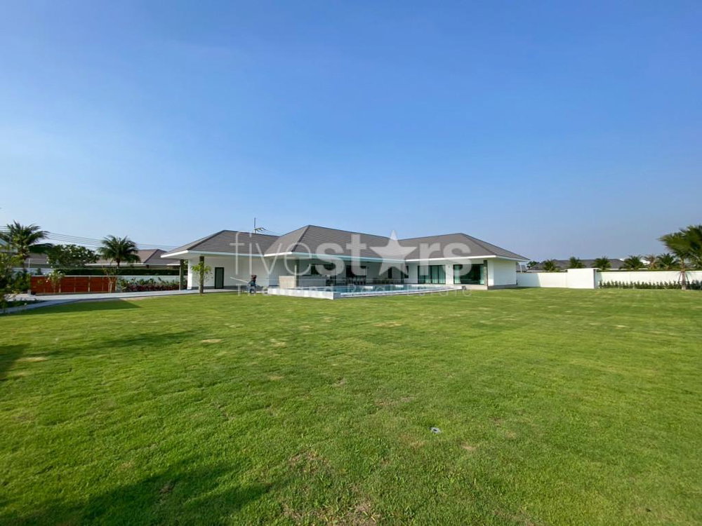 Luxury 5-Bedroom Pool Villa with Separate Guest House on 2,622 sqm Chanote Land – Soi 112 Area – THB 26,950,000 2180672657