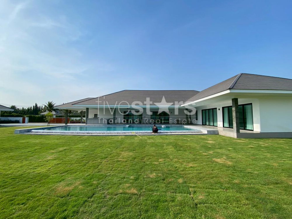 Luxury 5-Bedroom Pool Villa with Separate Guest House on 2,622 sqm Chanote Land – Soi 112 Area – THB 26,950,000 2180672657