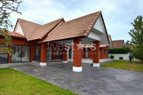 Newly Renovated 3-Bedroom House for Sale at Dusita 1, Hua Hin Soi 112 – THB 1878265277