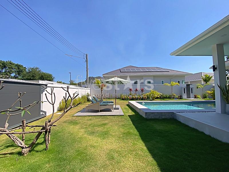 Luxury Pool Villas for Sale in Hin Lek Fai, Hua Hin | Baan Tavisa 530512178