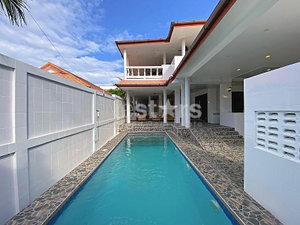 Beautifully Renovated 3-Bedroom Home Near Khao Takiap Beach 1904408805