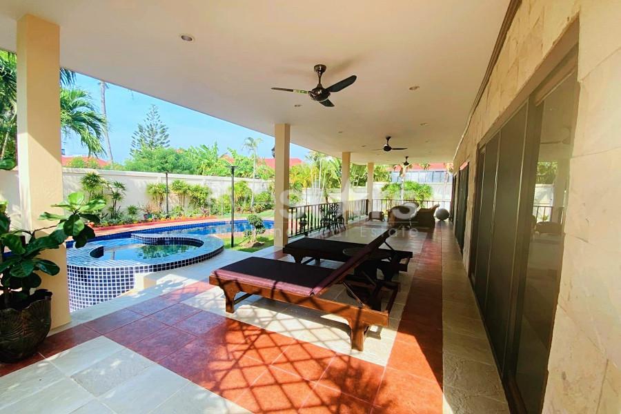 Classic 3-Bedroom Pool Villa for Sale – Crystal View, Soi 114 Hua Hin 3016494611