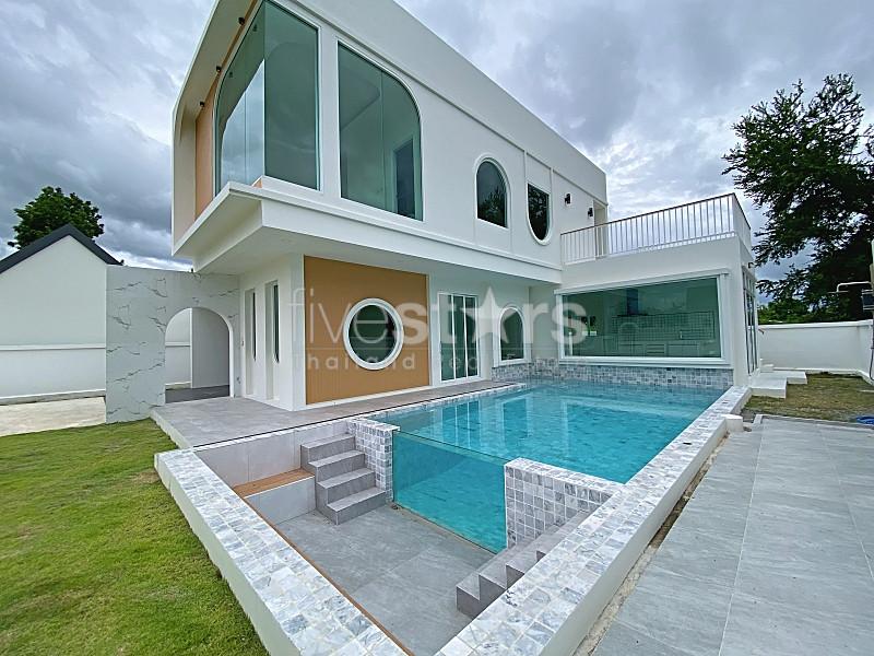 Spacious Family Pool Villa Near Black Mountain | THB 5.69M 3390092983