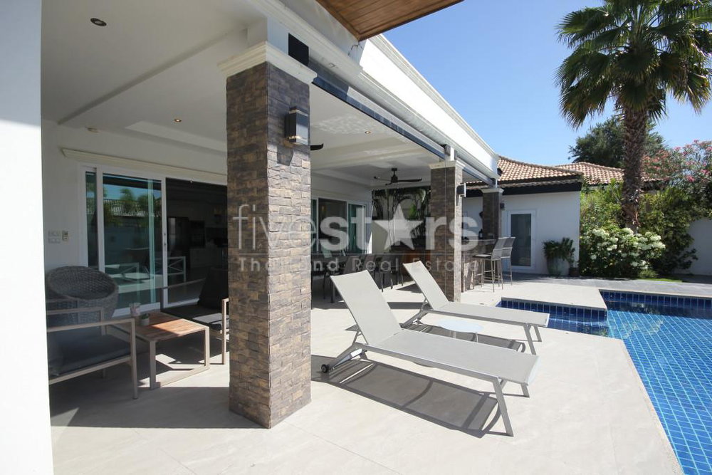 Stylish 3-Bedroom L-Shape Pool Villa in Orchid Paradise Homes 2090858543