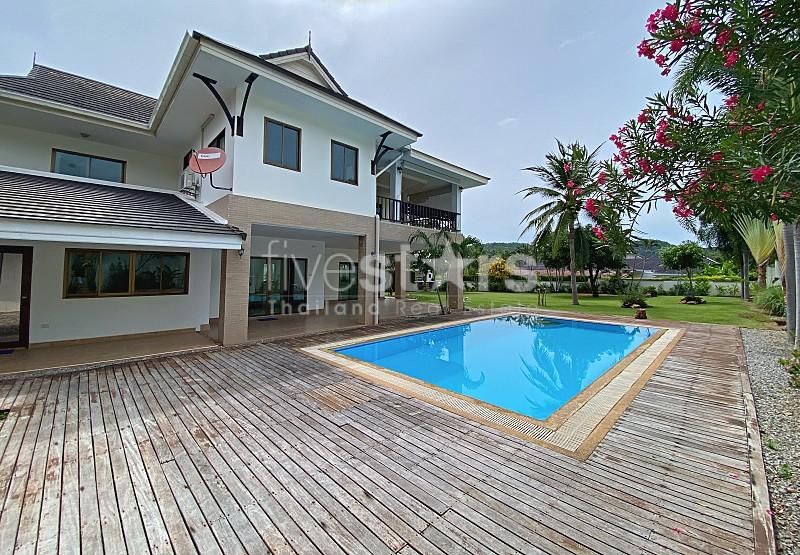Executive 4-Bedroom Pool Villa with Guest Studio on Rare Double Plot in Khao Tao 3808128396