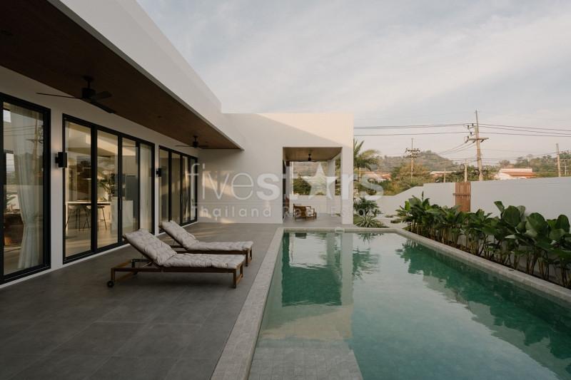 Luxury 3-Bedroom Tropical Pool Villas for Sale in Hua Hin 2341120066