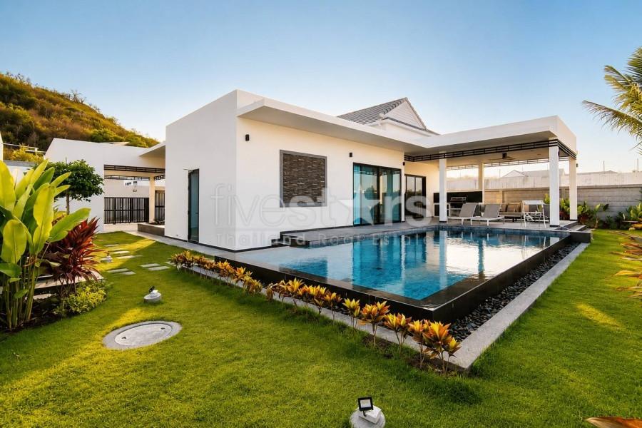 Modern 3-Bedroom Villa with Private Pool in Sivana Hills, Hua Hin 542253911