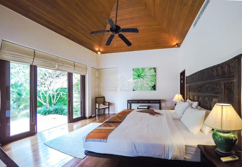 Nice Thai-balinese style villa with private pool situated only 300 meters to Bang Tao Beach 4094400880