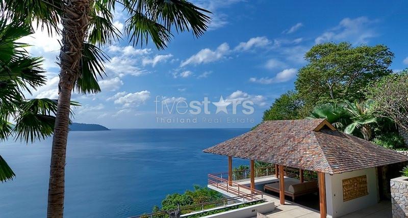 Luxury and prestigious villa nestled in the quiet and protected development of Millionaire’s Mile 3325950962