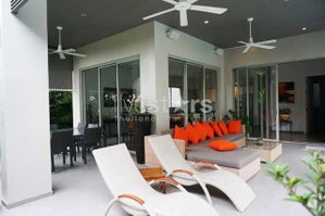 Beautiful contemporary pool villa close to the Bang Tao Beach 3183860188
