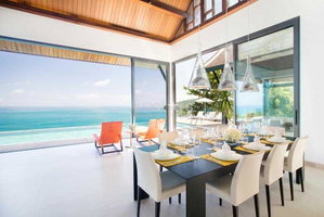Gorgeous villa overlooking Naithon bay 3894127156