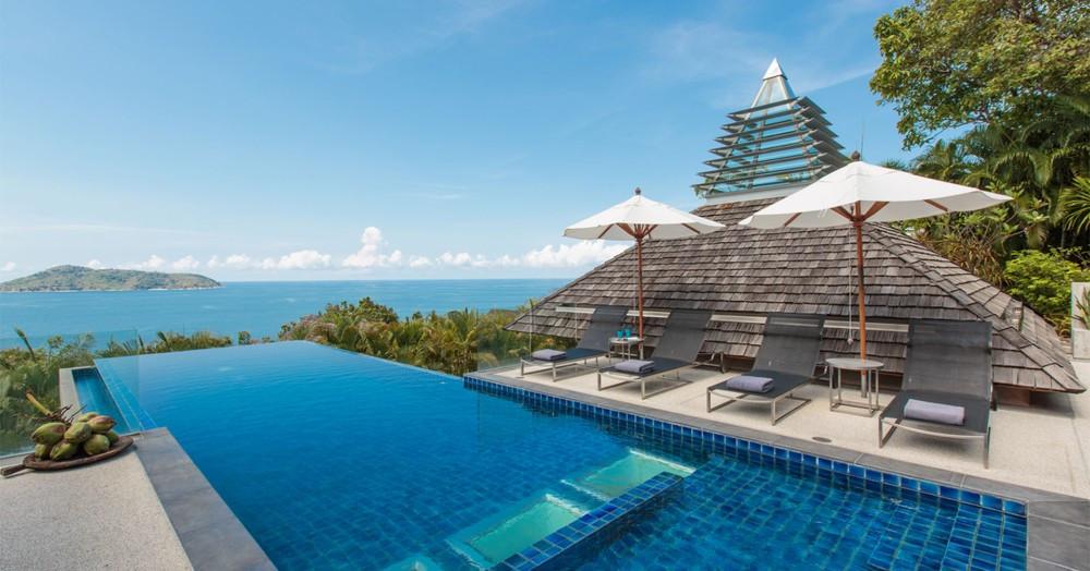 Luxury villa which affords stunning 270-degree sweeping ocean views