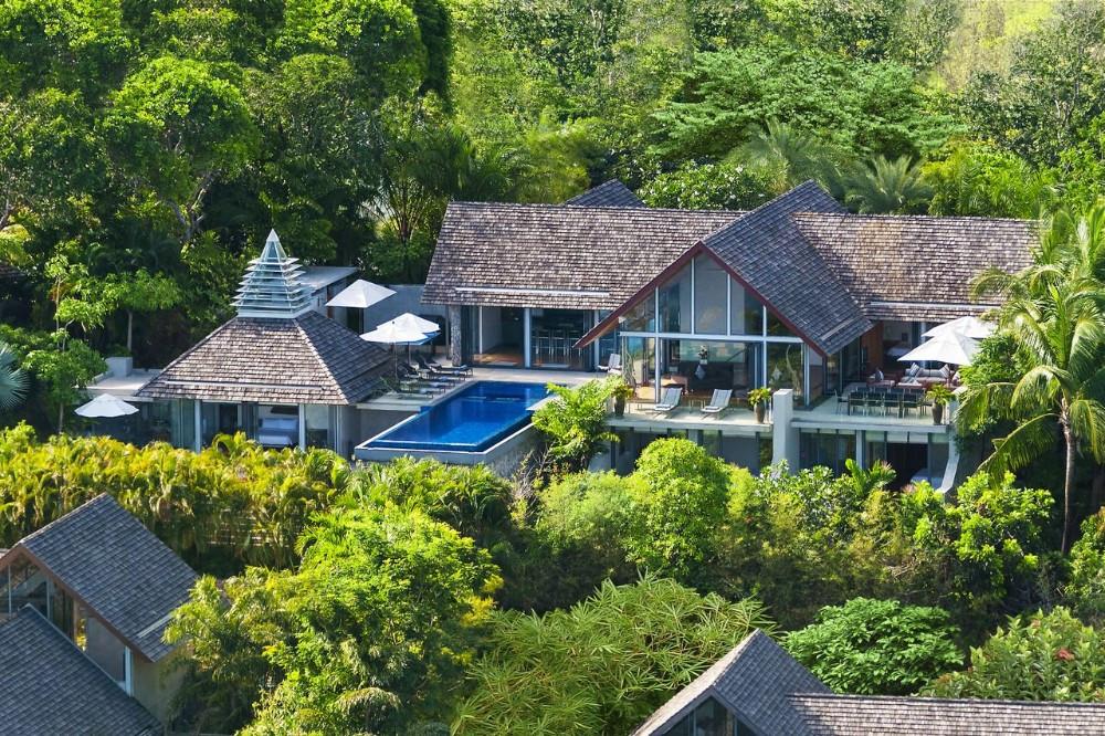 Luxury villa which affords stunning 270-degree sweeping ocean views 850016231
